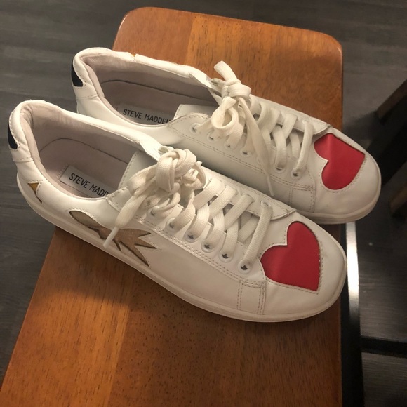 Steve Madden Shoes - Steve Madden Print Sneakers - Size 8